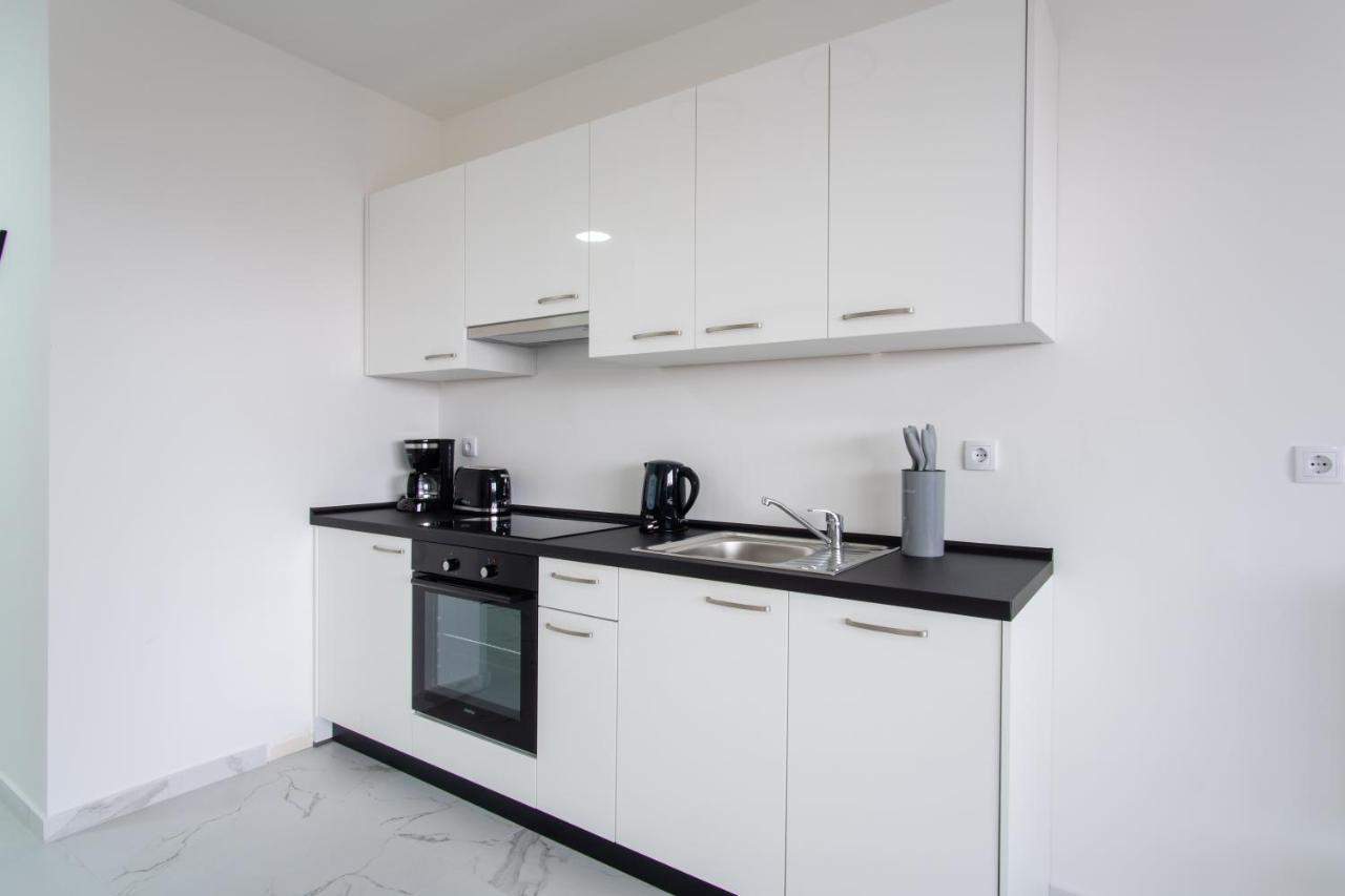 Noa East Residence Novalja Exteriör bild